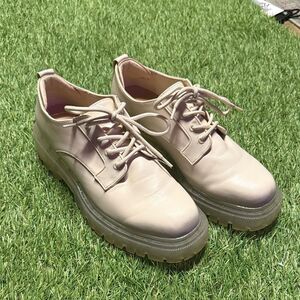 Aldo Women's Cream Platform Shoes size 9 Vintage